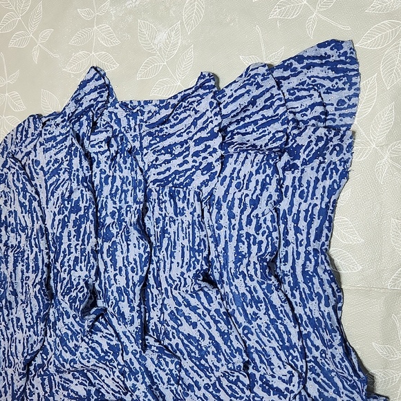 Ladies Vamp Top - Picture 4 of 6